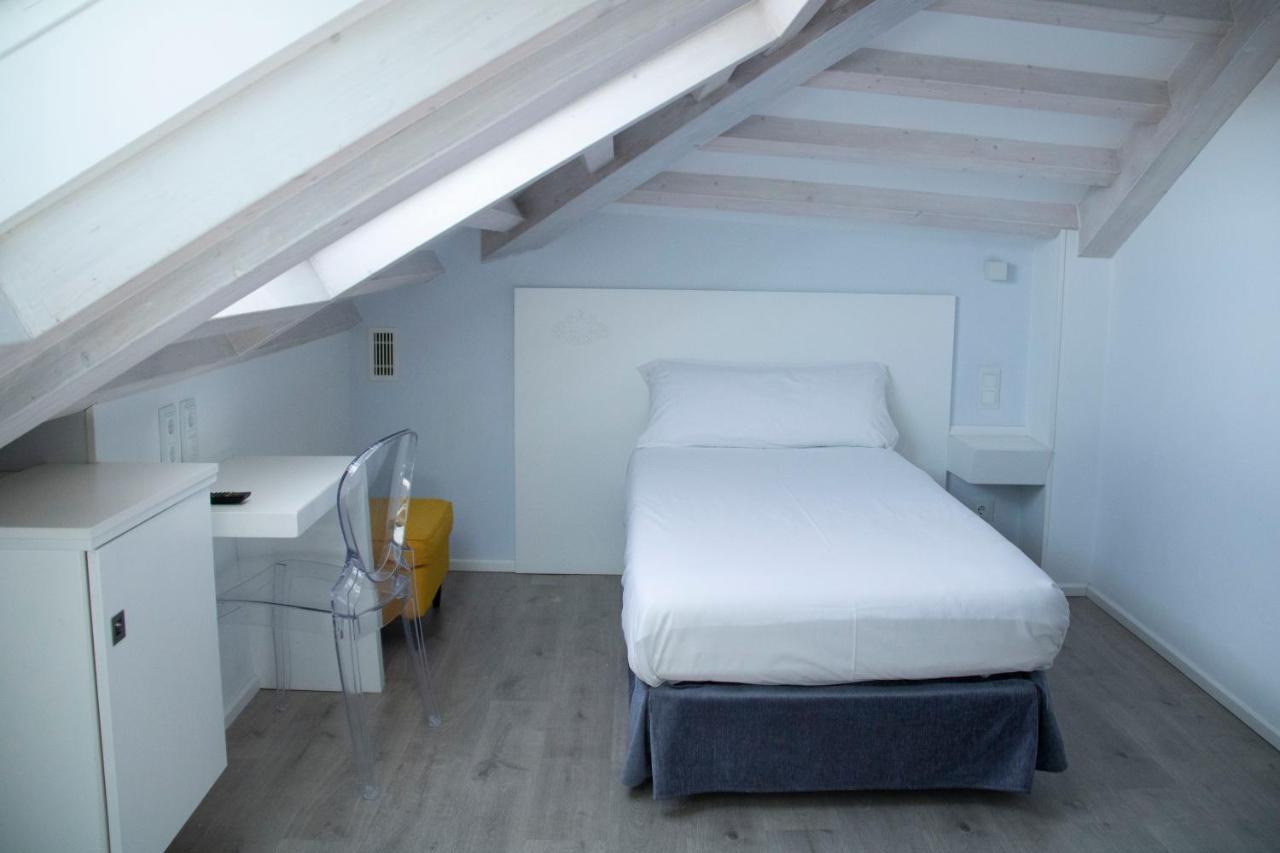 Hotel Alda San Bieito Santiago de Compostela Eksteriør bilde